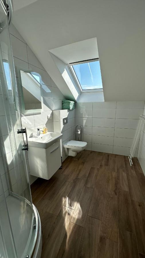 Ferienwohnung Szczere Pole Nad Morzem Strzezenice Exterior foto