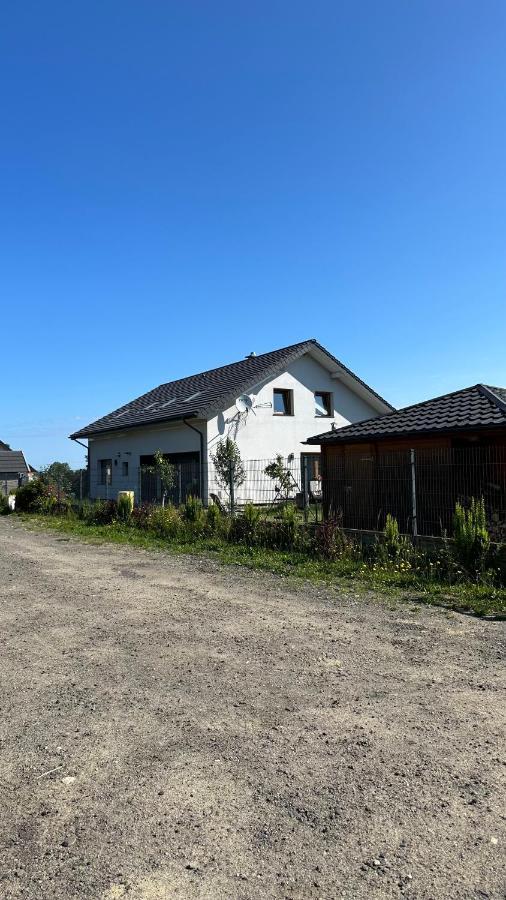 Ferienwohnung Szczere Pole Nad Morzem Strzezenice Exterior foto